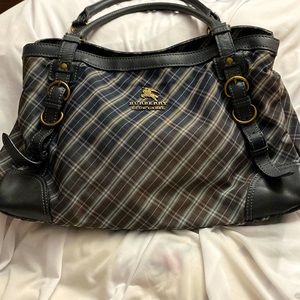 ❤️Pre-loved Authentic Burberry Blue Label bag❤️